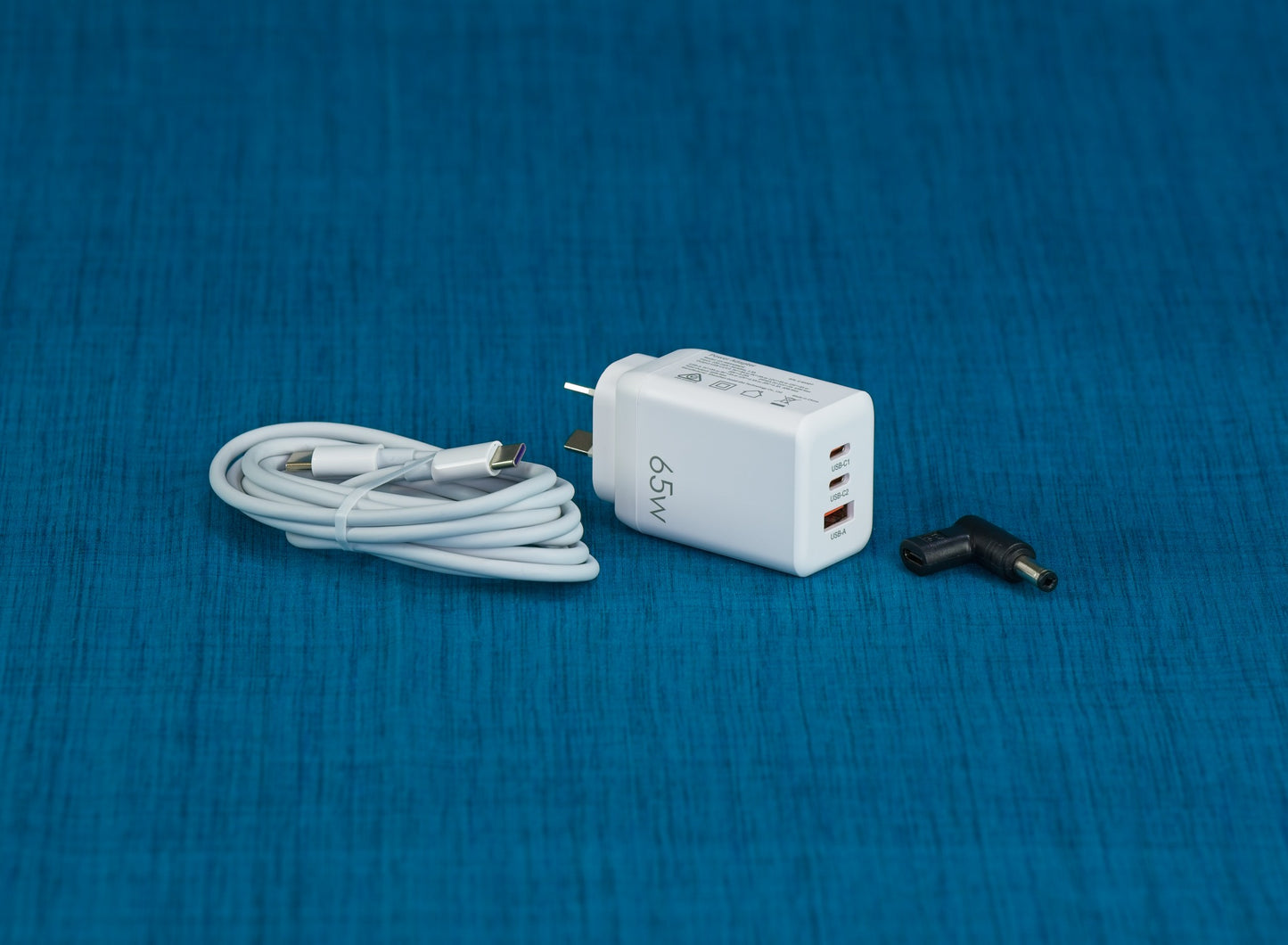 Twisted Sheep portable electric spinning wheel usb-c mains adapter and usb-c to usb-c cable